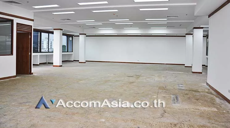 7  Office Space For Rent in Dusit ,Bangkok  at Thalang Building AA15890